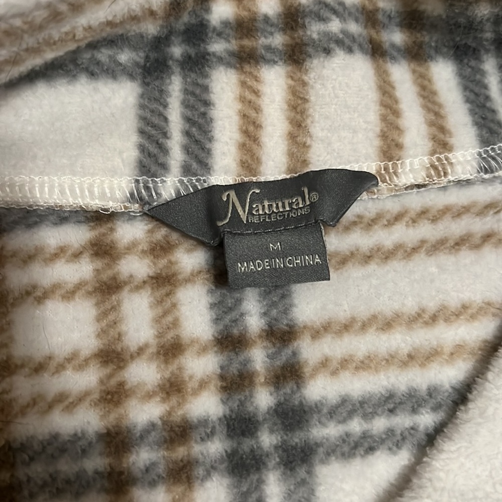 Pullover - Picture 2 of 4